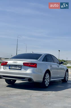 Седан Audi A6 2013 в 