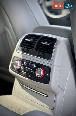 Седан Audi A6 2013 в 
