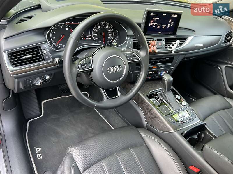 Седан Audi A6 2016 в Киеве