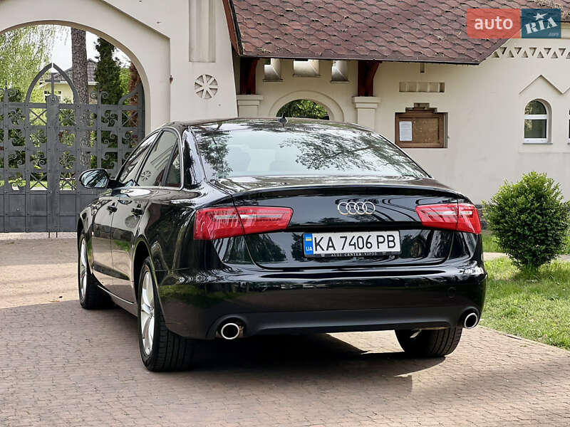 Седан Audi A6 2012 в Киеве