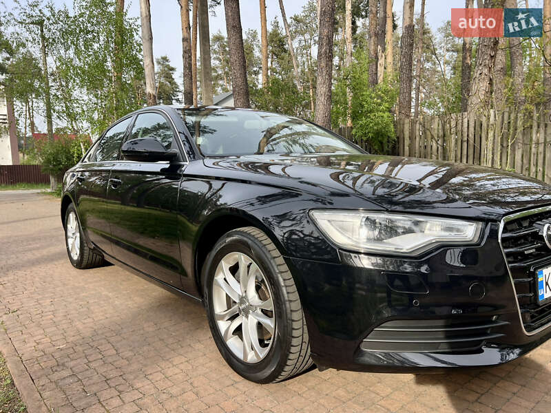 Седан Audi A6 2012 в Киеве