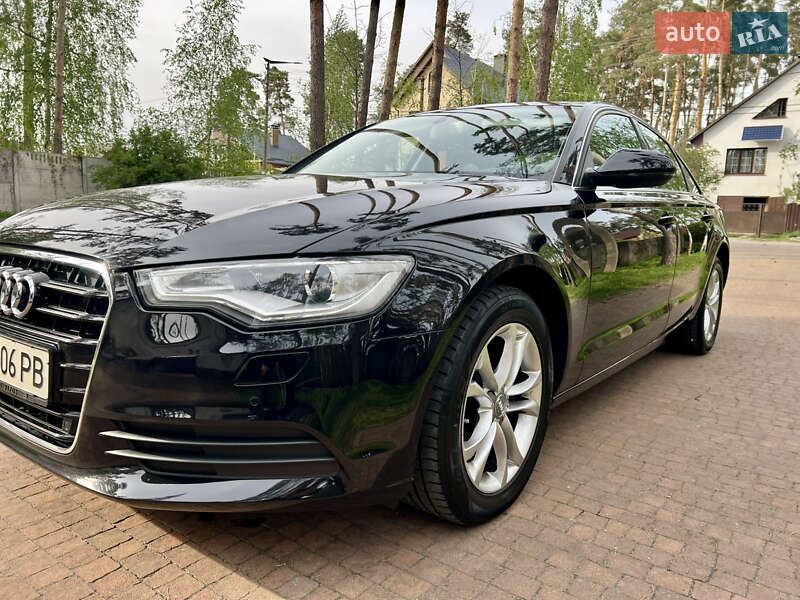 Седан Audi A6 2012 в Киеве