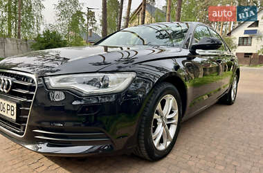 Седан Audi A6 2012 в 