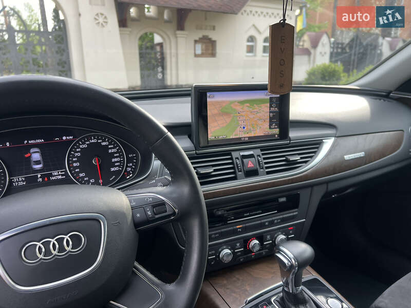Седан Audi A6 2012 в Киеве