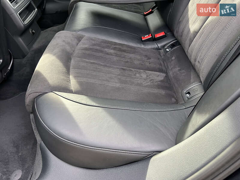Седан Audi A6 2012 в Киеве