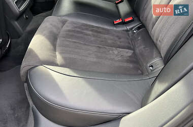 Седан Audi A6 2012 в 