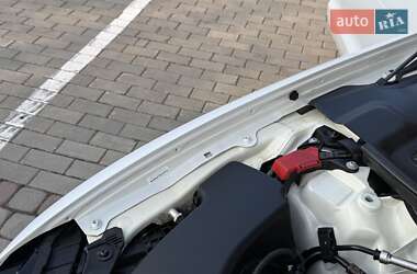 Седан Audi A6 2012 в 
