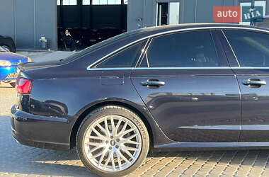 Седан Audi A6 2015 в 