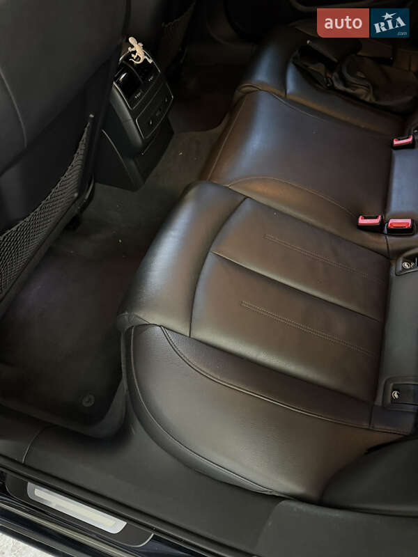 Седан Audi A6 2012 в Луцьку