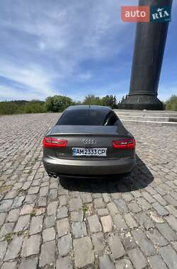Седан Audi A6 2012 в 