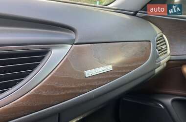 Седан Audi A6 2015 в 
