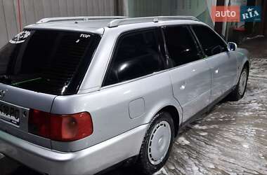 Універсал Audi A6 1996 в 
