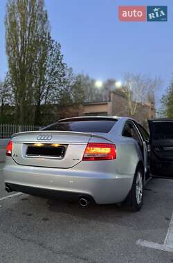 Седан Audi A6 2005 в 