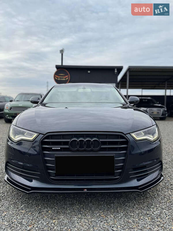 Седан Audi A6 2012 в 