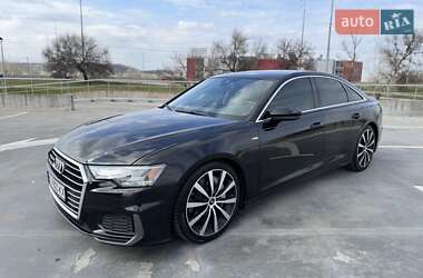 Седан Audi A6 2019 в 