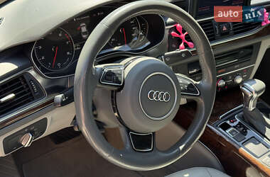 Седан Audi A6 2013 в 