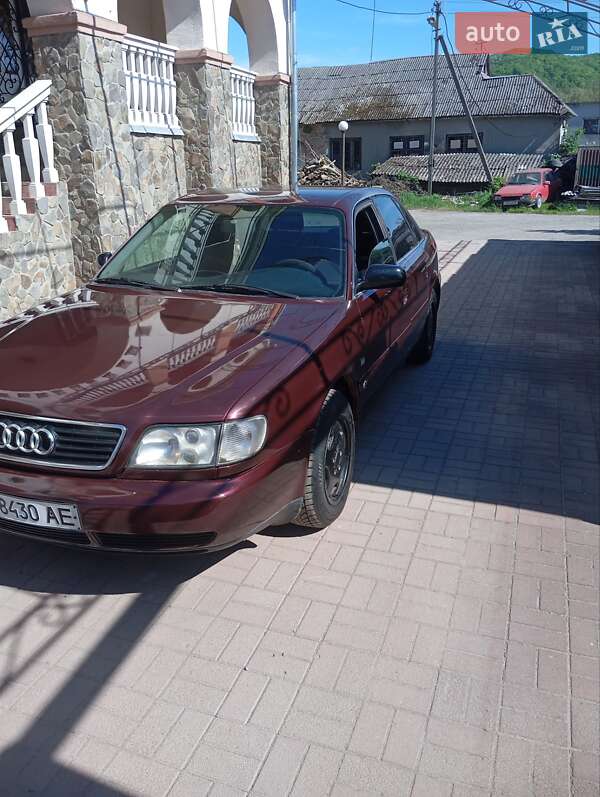 Универсал Audi A6 1995 в Иршаве