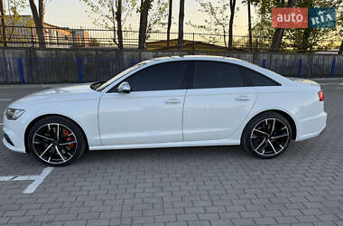 Седан Audi A6 2016 в 