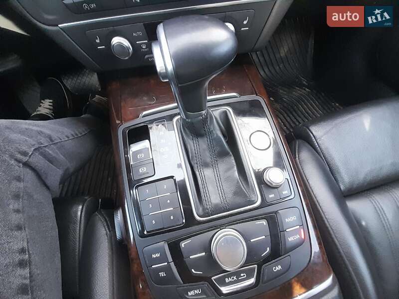 Седан Audi A6 2012 в Хусті