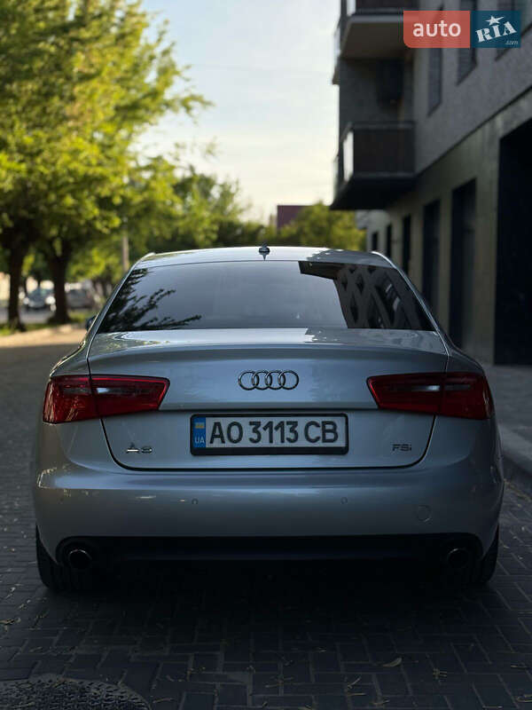 Седан Audi A6 2011 в Ужгороде