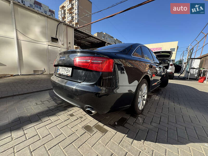 Седан Audi A6 2013 в Одессе
