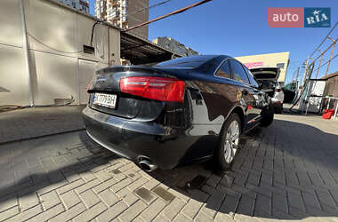 Седан Audi A6 2013 в 
