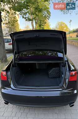 Седан Audi A6 2012 в 