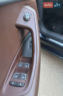 Седан Audi A6 2014 в 