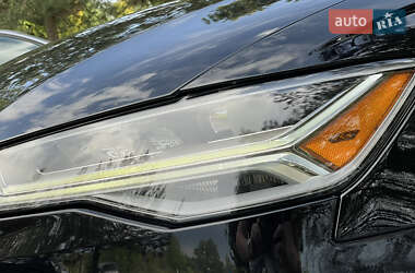 Седан Audi A6 2016 в 