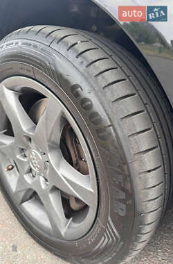 Седан Audi A6 2011 в 