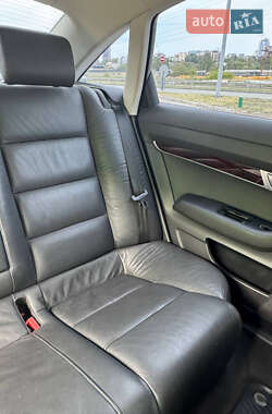 Седан Audi A6 2011 в 
