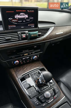 Седан Audi A6 2012 в 