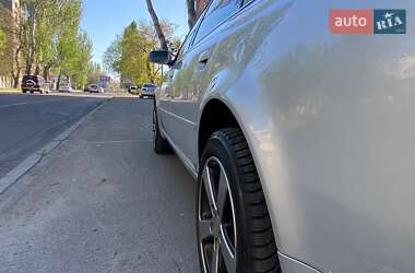 Универсал Audi A6 2000 в 