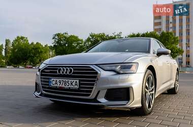 Седан Audi A6 2019 в 