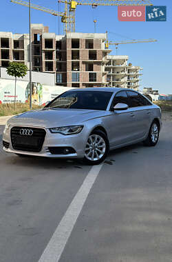 Седан Audi A6 2012 в 