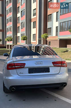 Седан Audi A6 2012 в 