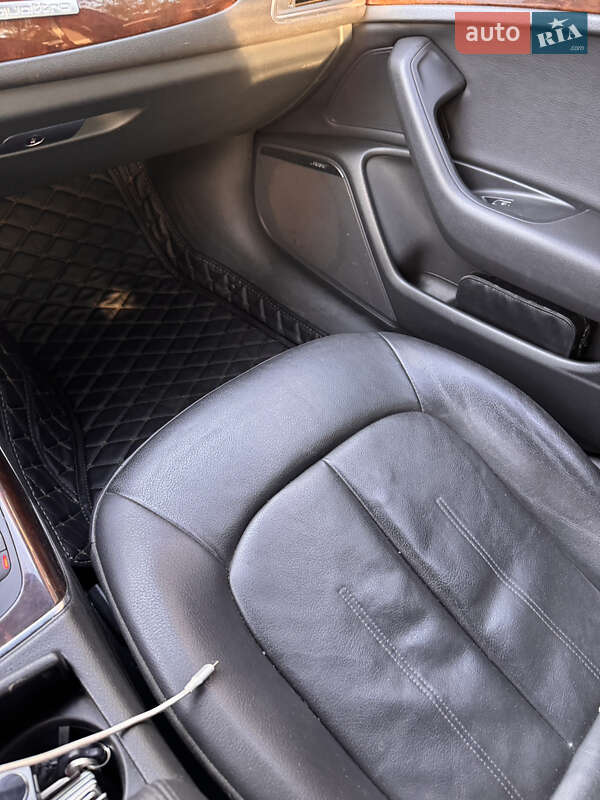 Седан Audi A6 2014 в Славянске