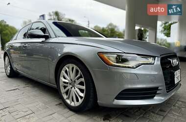 Седан Audi A6 2012 в 