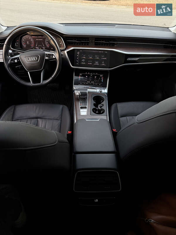 Седан Audi A6 2020 в Львові
