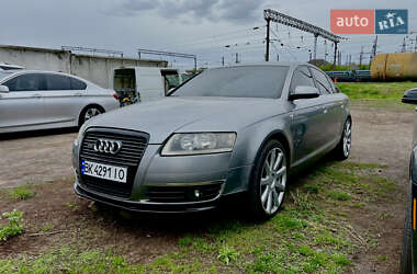 Седан Audi A6 2004 в 