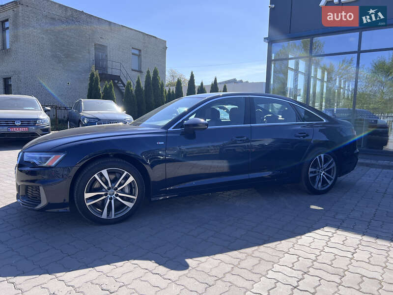 Седан Audi A6 2020 в Нововолынске