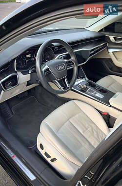 Седан Audi A6 2018 в 