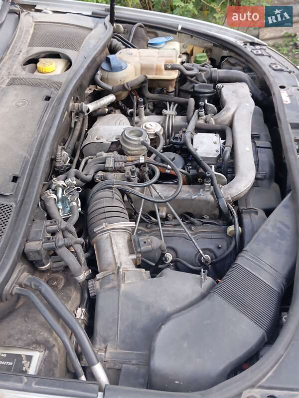 Седан Audi A6 2002 в Черновцах