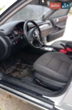 Седан Audi A6 2002 в 