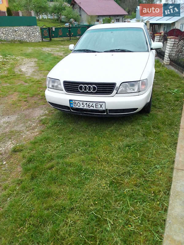 Универсал Audi A6 1996 в 