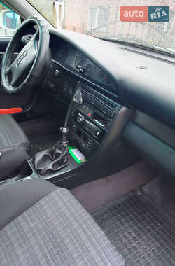 Универсал Audi A6 1996 в 