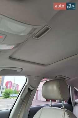 Седан Audi A6 2010 в 