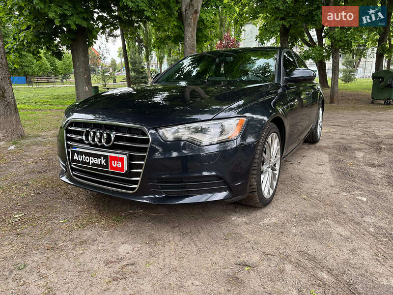 Седан Audi A6 2014 в Киеве