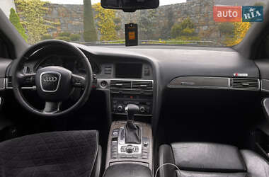 Седан Audi A6 2004 в 