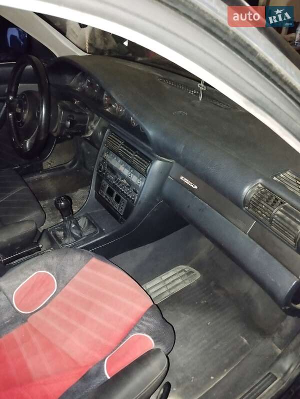 Седан Audi A6 1997 в Новоднестровске